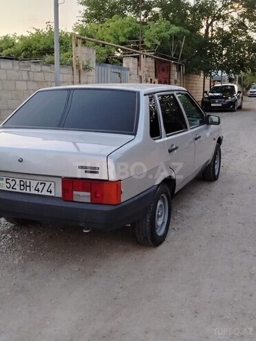 LADA (VAZ) 21099-9