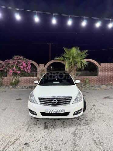 Nissan Teana-1