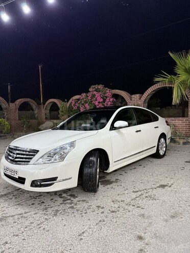 Nissan Teana-6