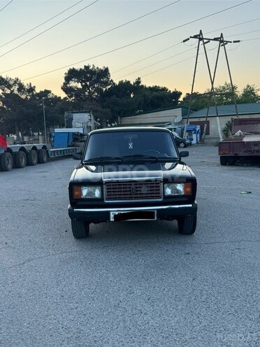 LADA (VAZ) 2107-2