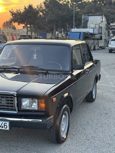 LADA (VAZ) 2107-4