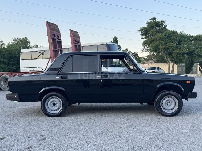 LADA (VAZ) 2107-11