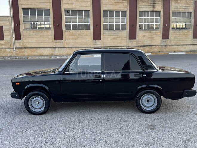 LADA (VAZ) 2107-6