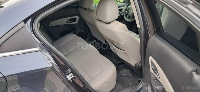 Chevrolet Cruze-7