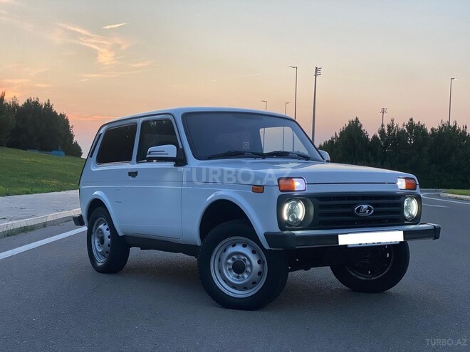 LADA (VAZ) Niva-3