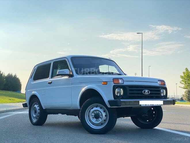 LADA (VAZ) Niva-1