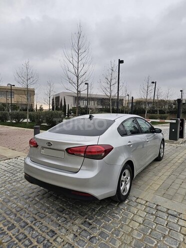 Kia Forte-4