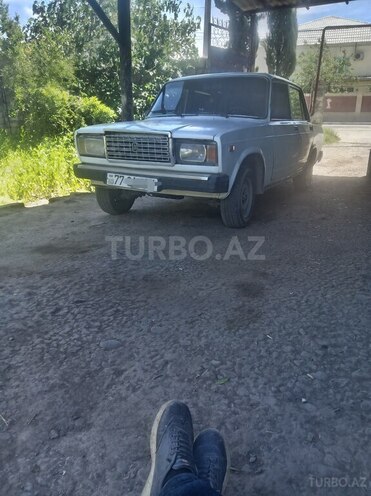 LADA (VAZ) 2107-1