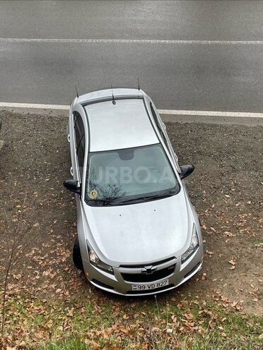 Chevrolet Cruze-2