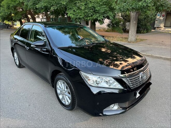 Toyota Camry-4