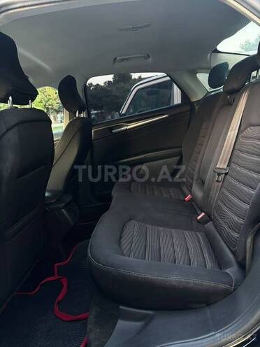 Ford Fusion (North America)-13