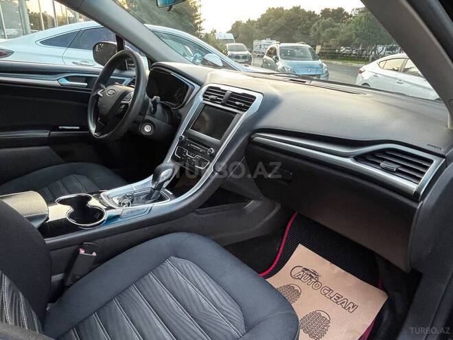 Ford Fusion (North America)-14