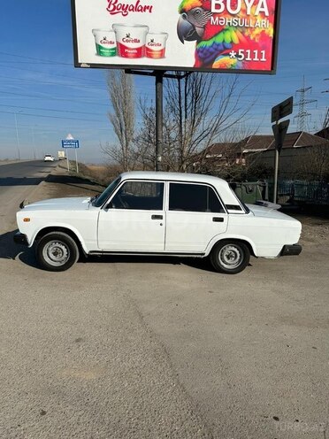 LADA (VAZ) 2107-4