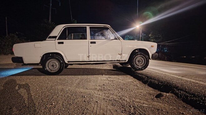 LADA (VAZ) 2105-4
