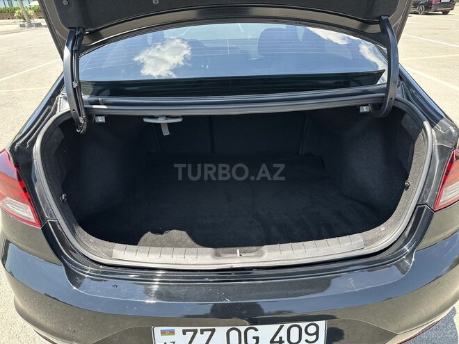 Hyundai Elantra-14