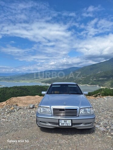 Mercedes C 200-8