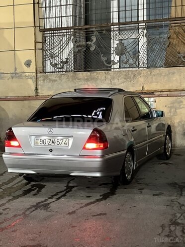 Mercedes C 200-3