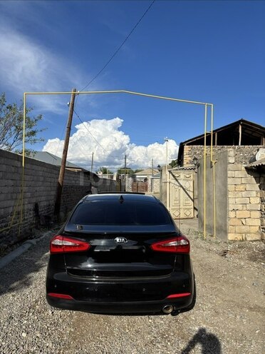 Kia Cerato-4