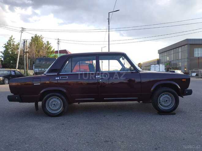 LADA (VAZ) 2107-4