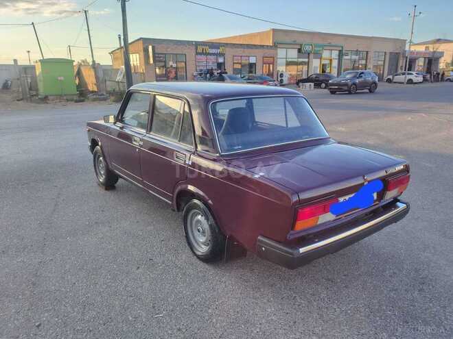 LADA (VAZ) 2107-2