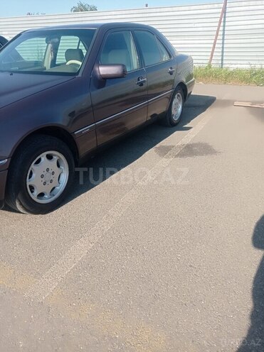Mercedes C 200-6