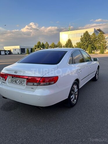 Hyundai Grandeur-2