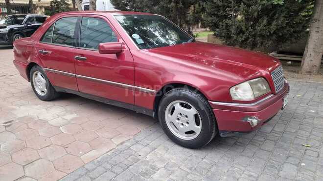 Mercedes C 200-2