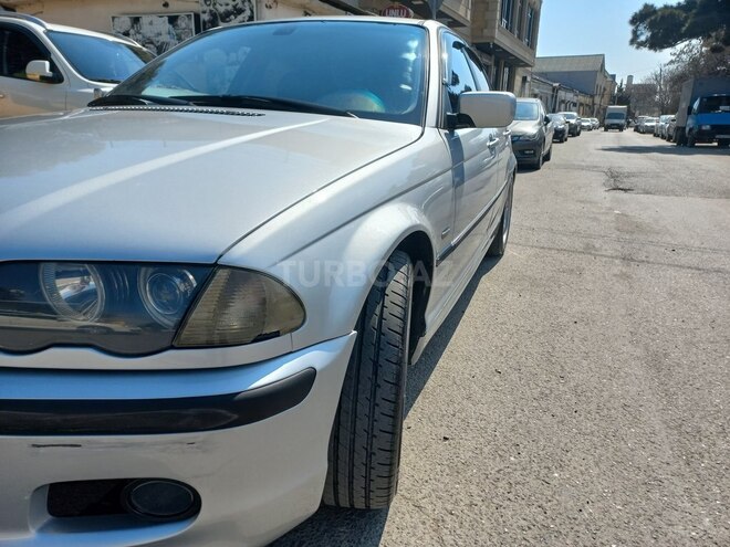 BMW 325-8