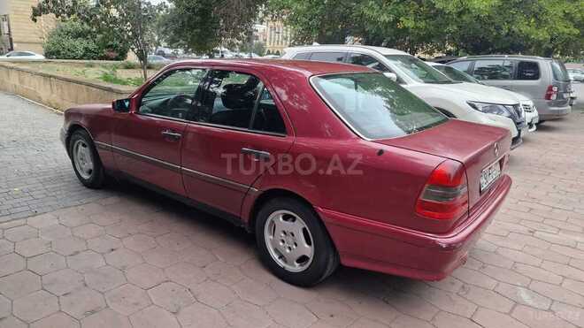 Mercedes C 200-8