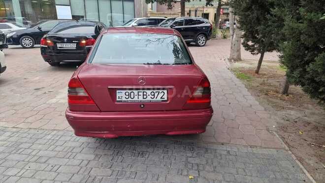 Mercedes C 200-16