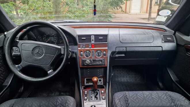 Mercedes C 200-19