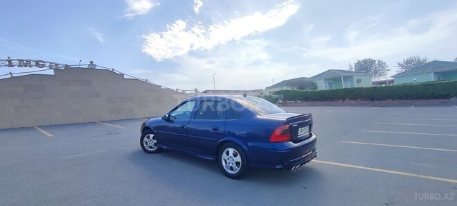 Opel Vectra-9
