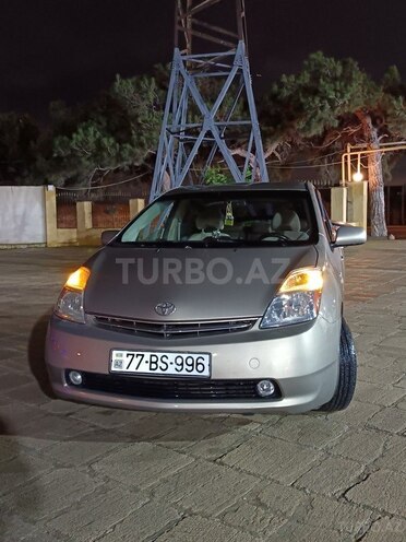 Toyota Prius-1