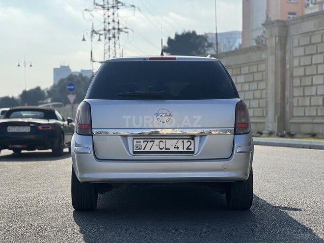 Opel Astra-2
