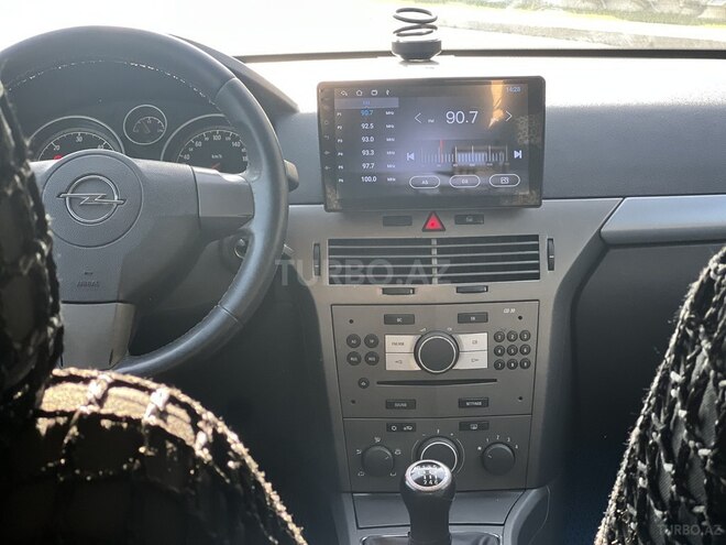 Opel Astra-17
