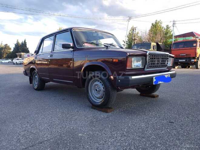 LADA (VAZ) 2107-5