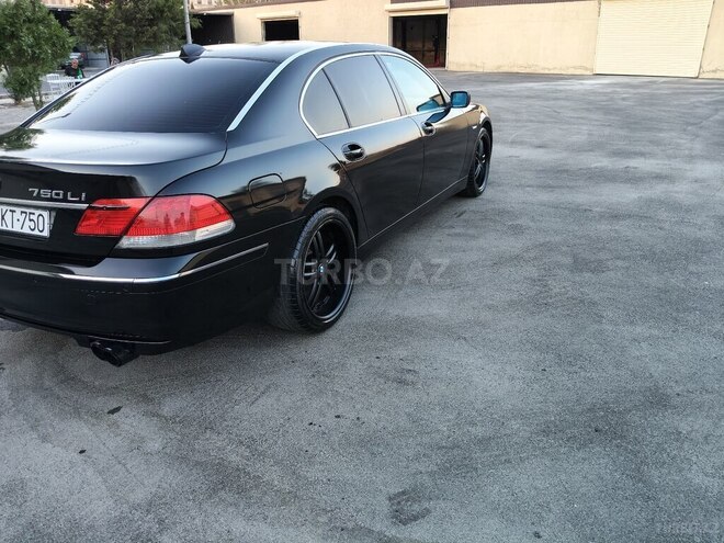 BMW 750-8