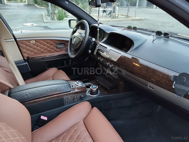 BMW 750-11