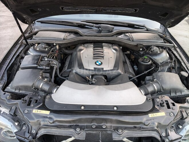 BMW 750-18