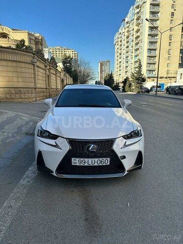 Lexus IS 300-1
