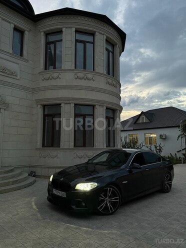 BMW 528-9