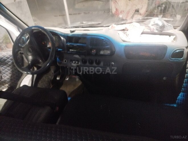 Ford Transit-6