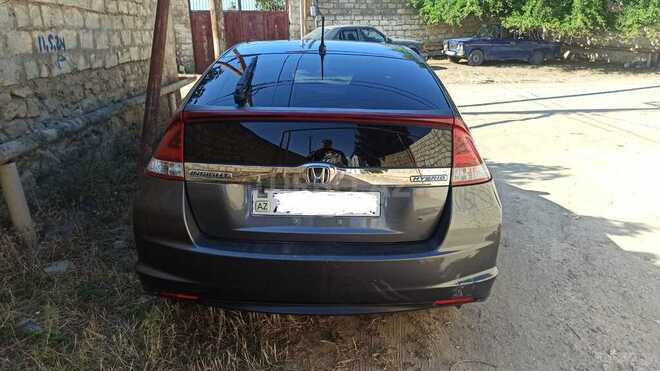 Honda Insight-5