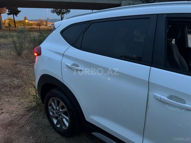Hyundai Tucson-18