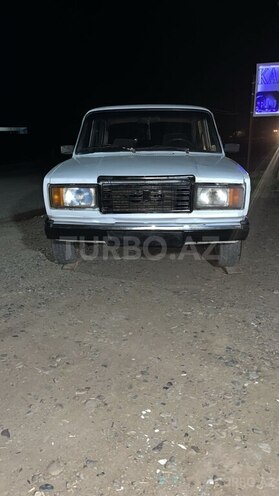 LADA (VAZ) 2107-1