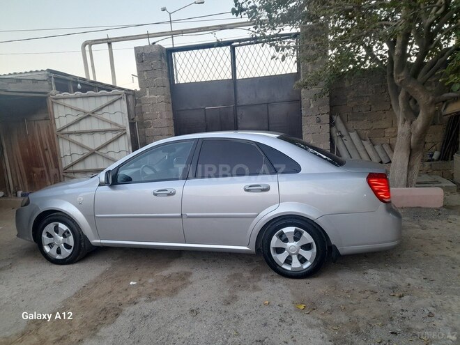 Daewoo Gentra-3