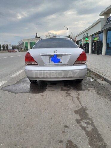 Nissan Sunny-10