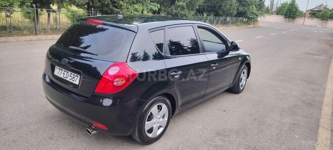 Kia Ceed-9