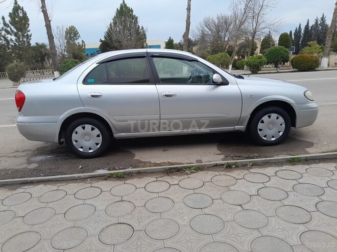 Nissan Sunny-9