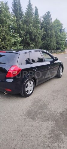 Kia Ceed-8